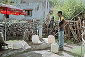 Ladakh - horse men on tle trekking routes